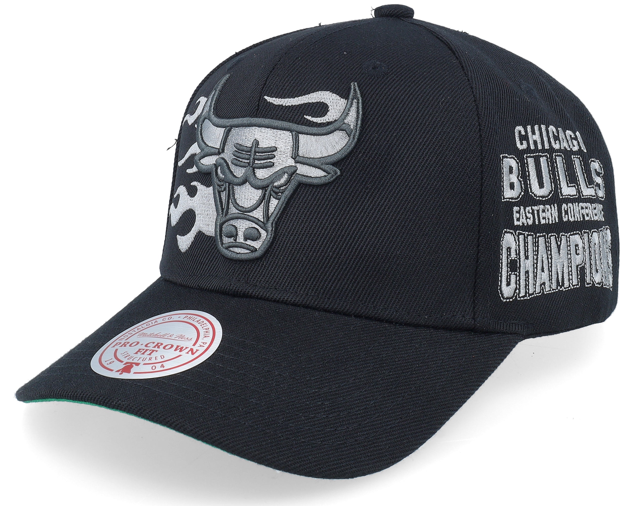 Mens Mitchell & Ness NBA BEAUTIFUL CHAOS PRO SNAPBACK BULLS