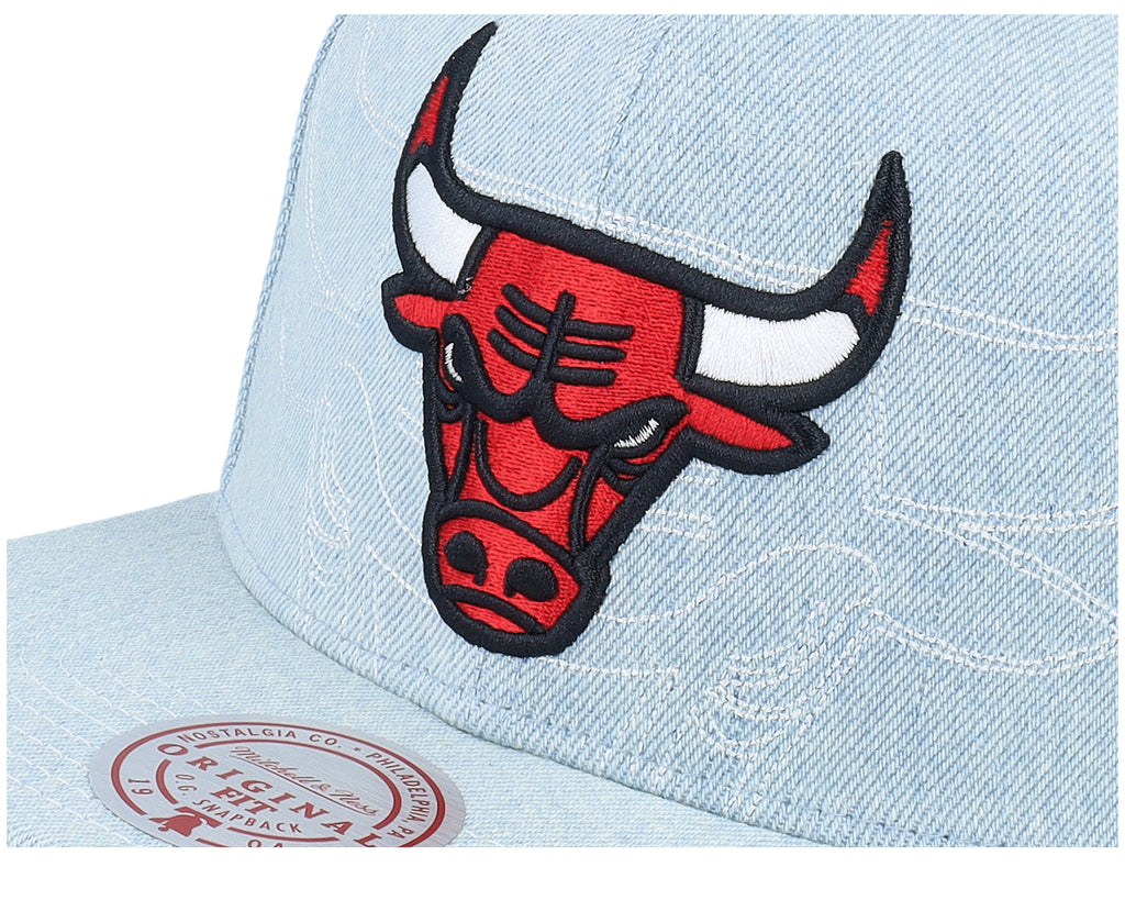 Mens Mitchell & Ness NBA DENIM STITCHER SNAPBACK BULLS