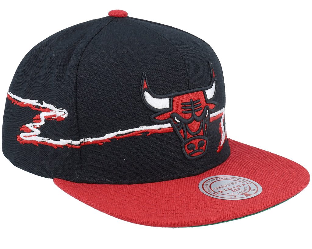 Mens Mitchell & Ness NBA LIFE LINE SNAPBACK BULLS