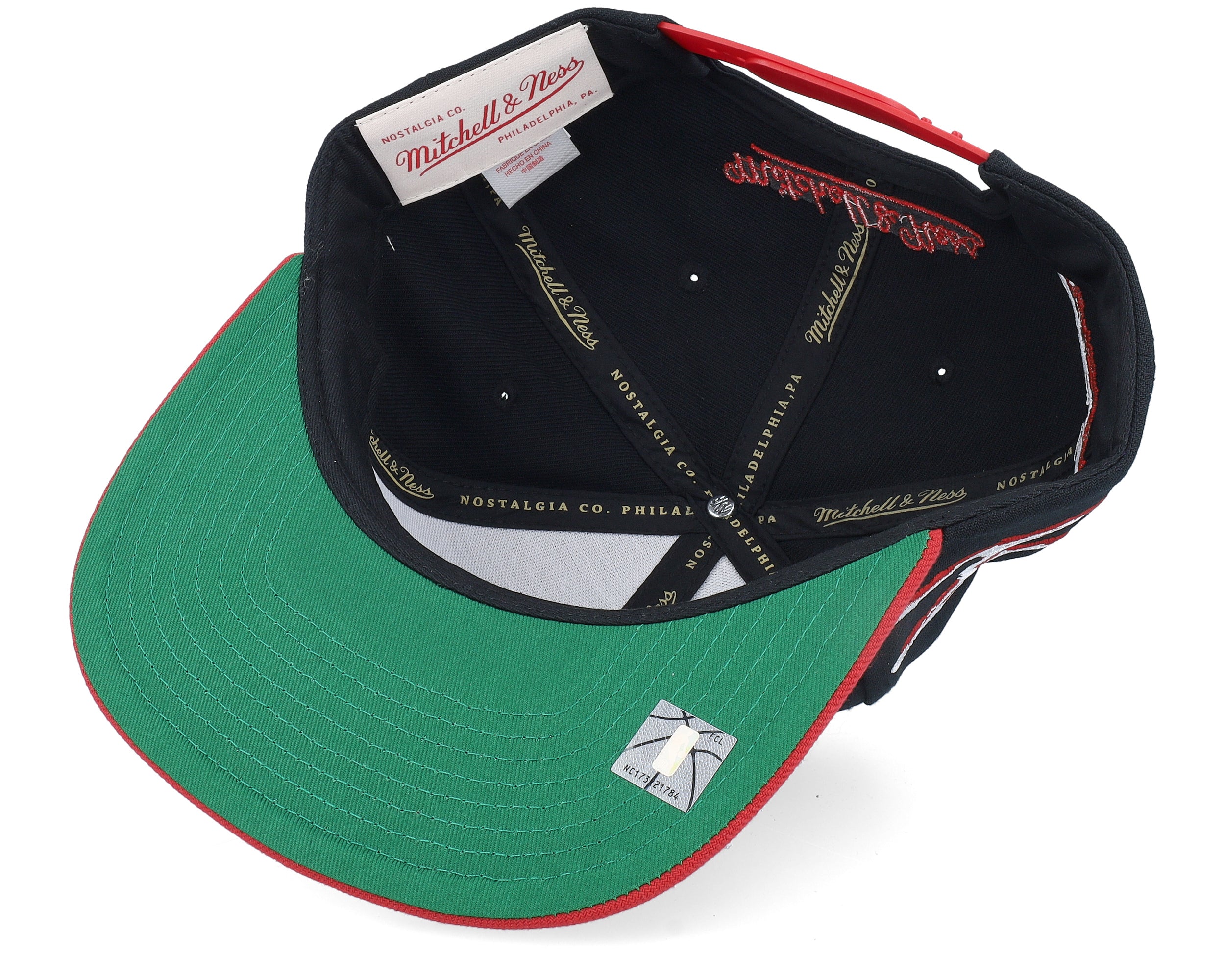 Mens Mitchell & Ness NBA LIFE LINE SNAPBACK BULLS