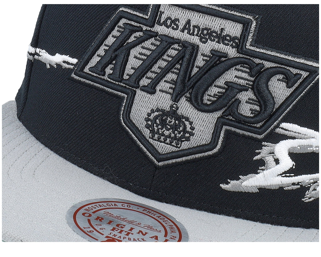 Mens Mitchell & Ness NHL LIFE LINE SNAPBACK VNTG KINGS