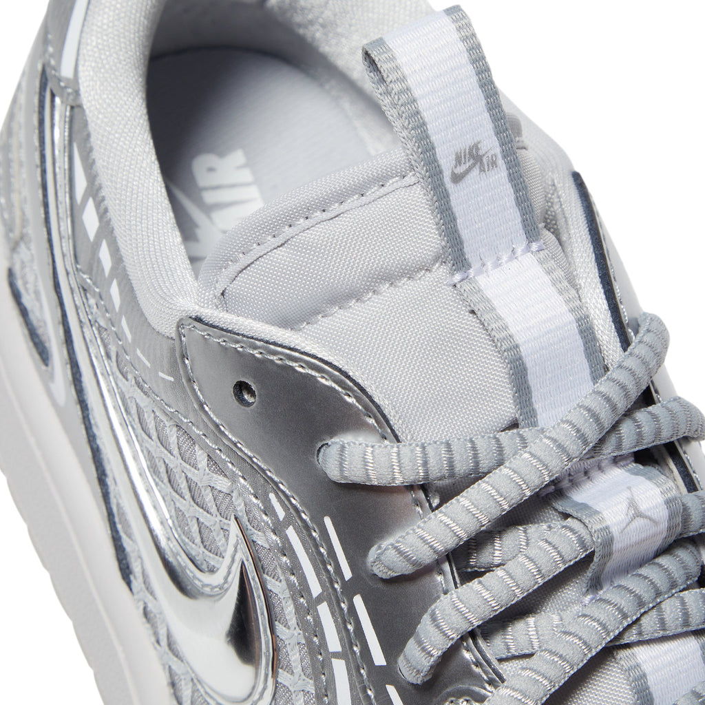 [HQ2186-002] WOMENS AIR JORDAN RETRO 1 MM LOW V3 'METHOD OF MAKE METALLIC SILVER'