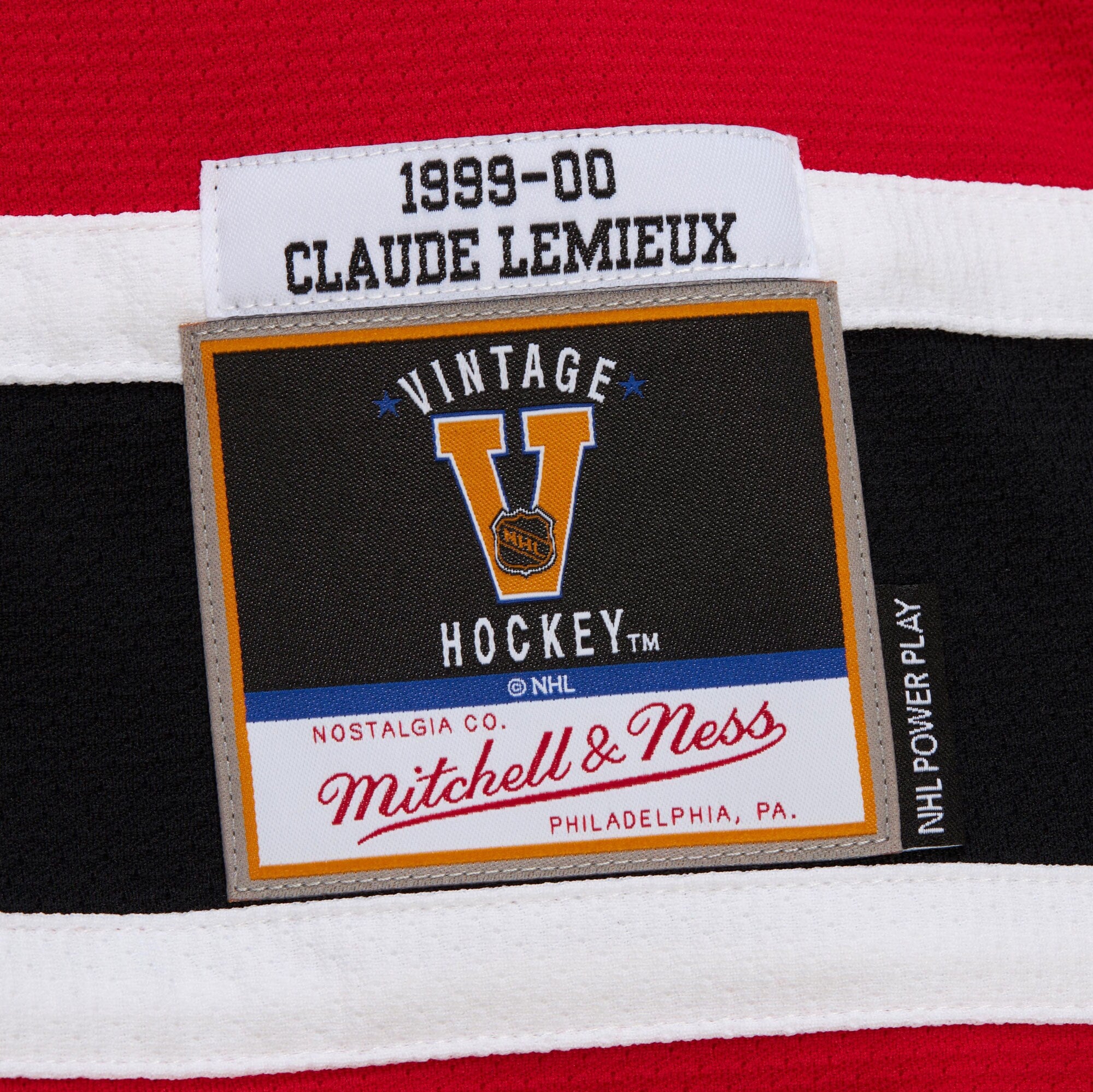 Mens Mitchell & Ness NHL DARK JERSEY DEVILS 1999 CLAUDE LEMIEUX