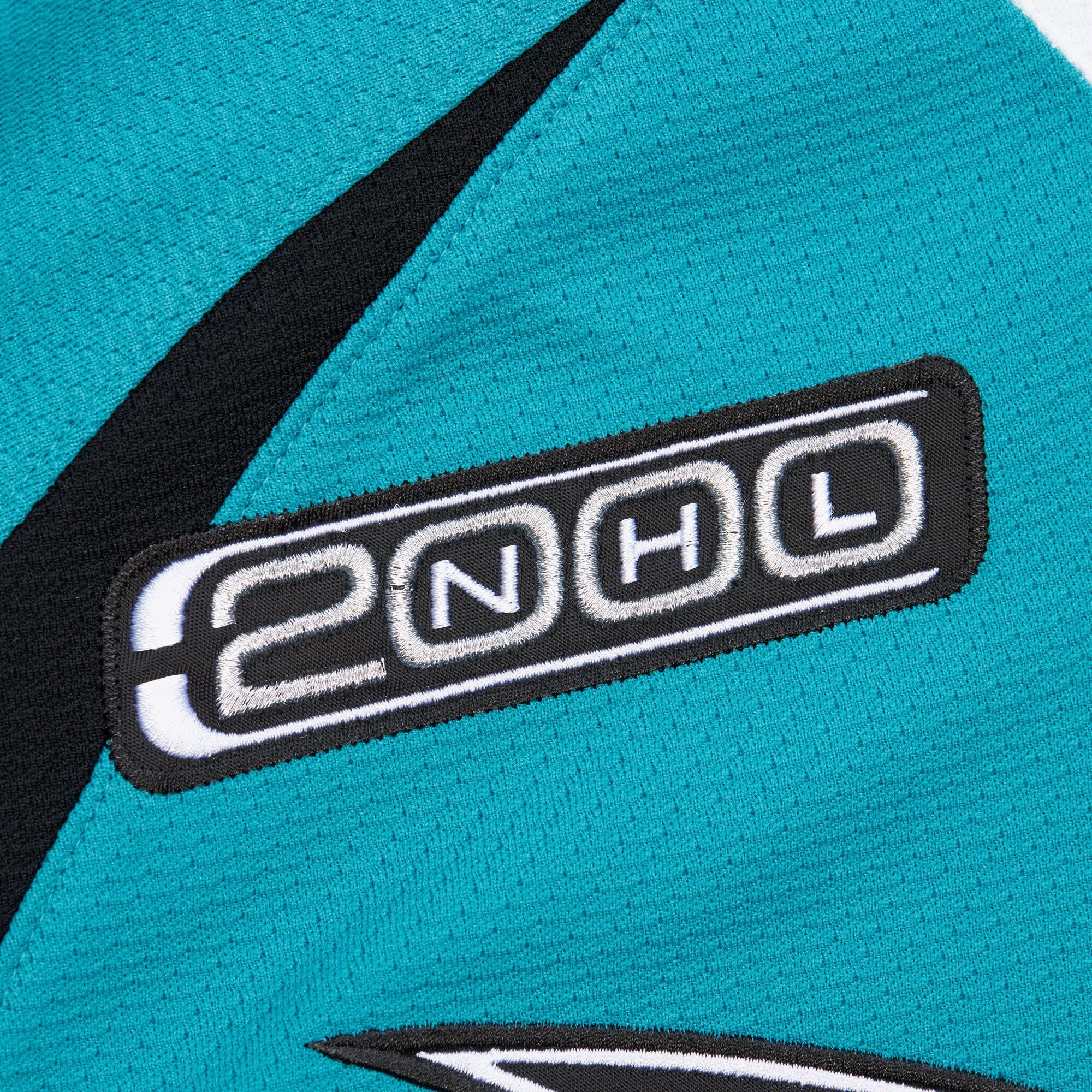 Mens Mitchell & Ness NHL DARK JERSEY SHARKS 1999 OWEN NOLAN