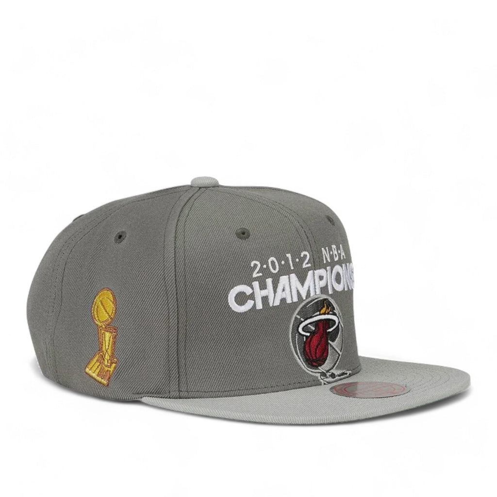 MENS MITCHELL & NESS NBA 2012 CHAMPS SNAPBACK HWC HEAT - BLACK-GREY