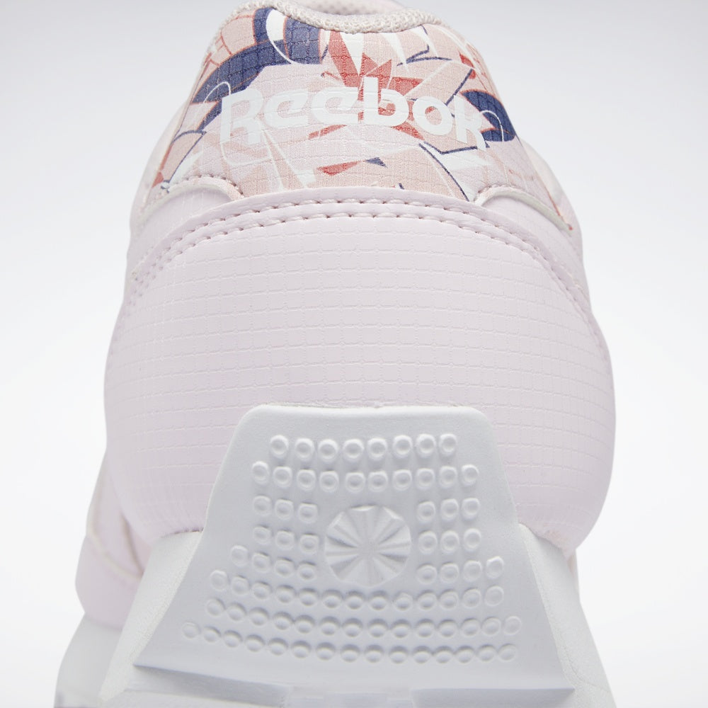 [100043355/GV6943] WOMENS REEBOK REWIND RUN