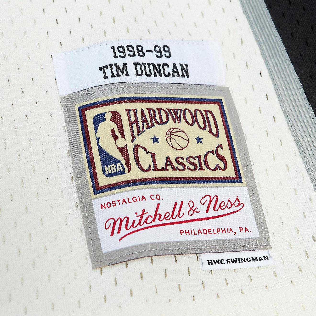 MENS MITCHELL & NESS CREAM TEAM COLOR SWINGMAN JERSEY SPURS 1998 TIM DUNCAN