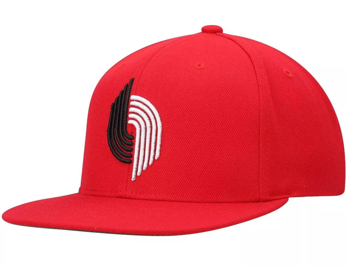 Mens MITCHELL & NESS NBA TEAM GROUND 2.0 SNAPBACK HWC TRAIL BLAZERS