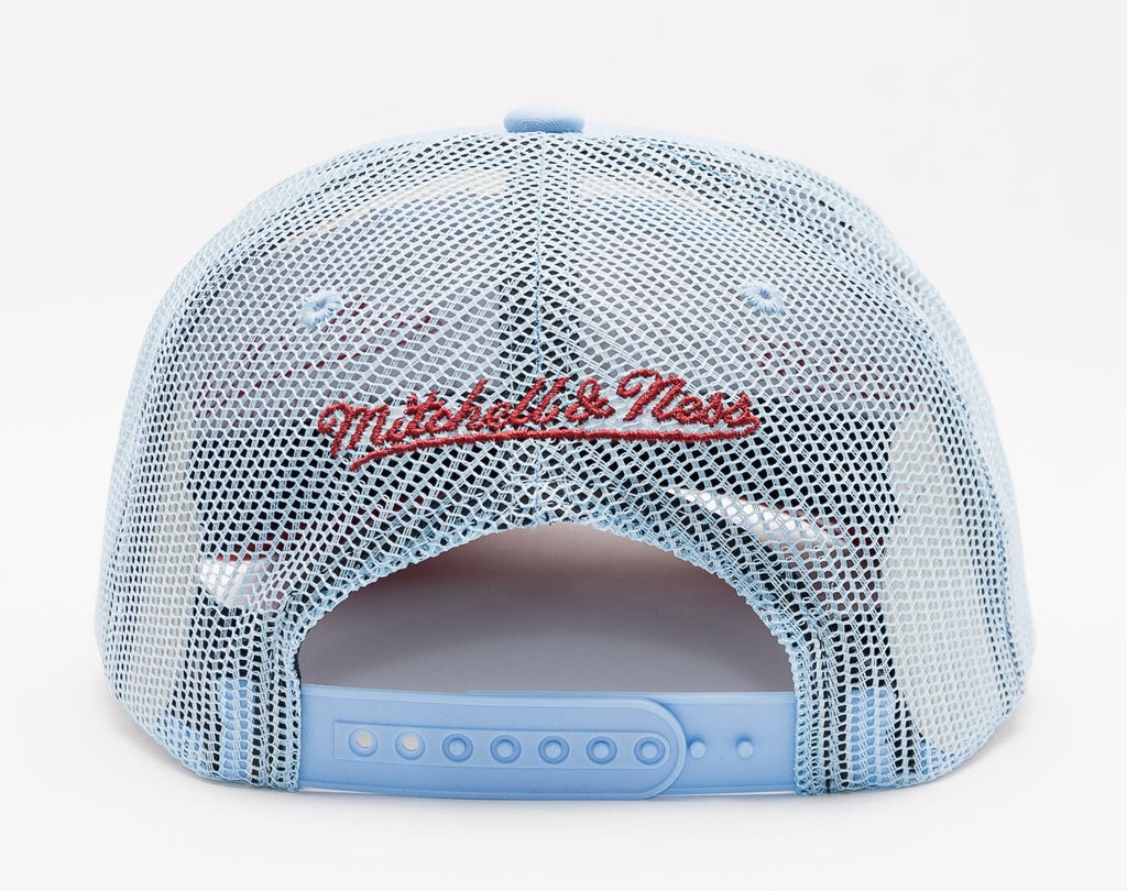 MENS MITCHELL & NESS NBA KEEP ON TRUCKIN TRUCKER BULLS - LIGHT BLUE