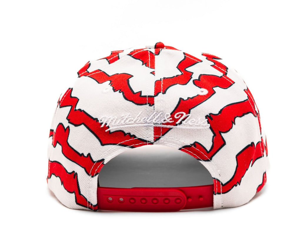 MENS MITCHELL & NESS NBA KROOKZ PRO SNAPBACK BULLS - WHITE-RED