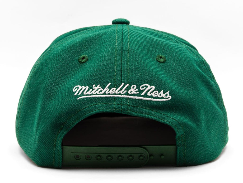 MENS MITCHELL & NESS NBA CONFERENCE PATCH SNAPBACK HWC BUCKS