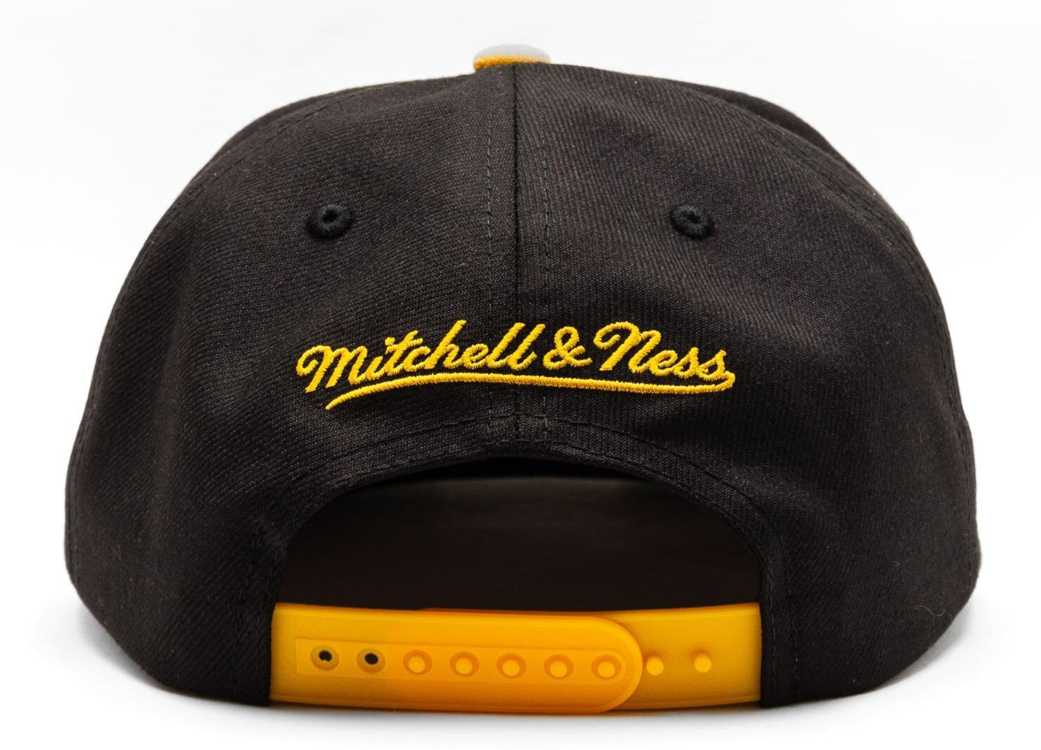MENS MITCHELL & NESS NHL TEAM 2 TONE 2.0 SNAPBACK BRUINS