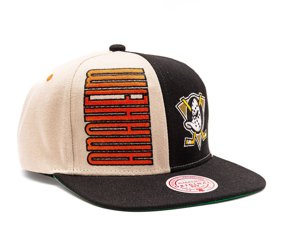MENS MITCHELL & NESS NHL POP PANEL SNAPBACK DUCKS - OFF WHITE