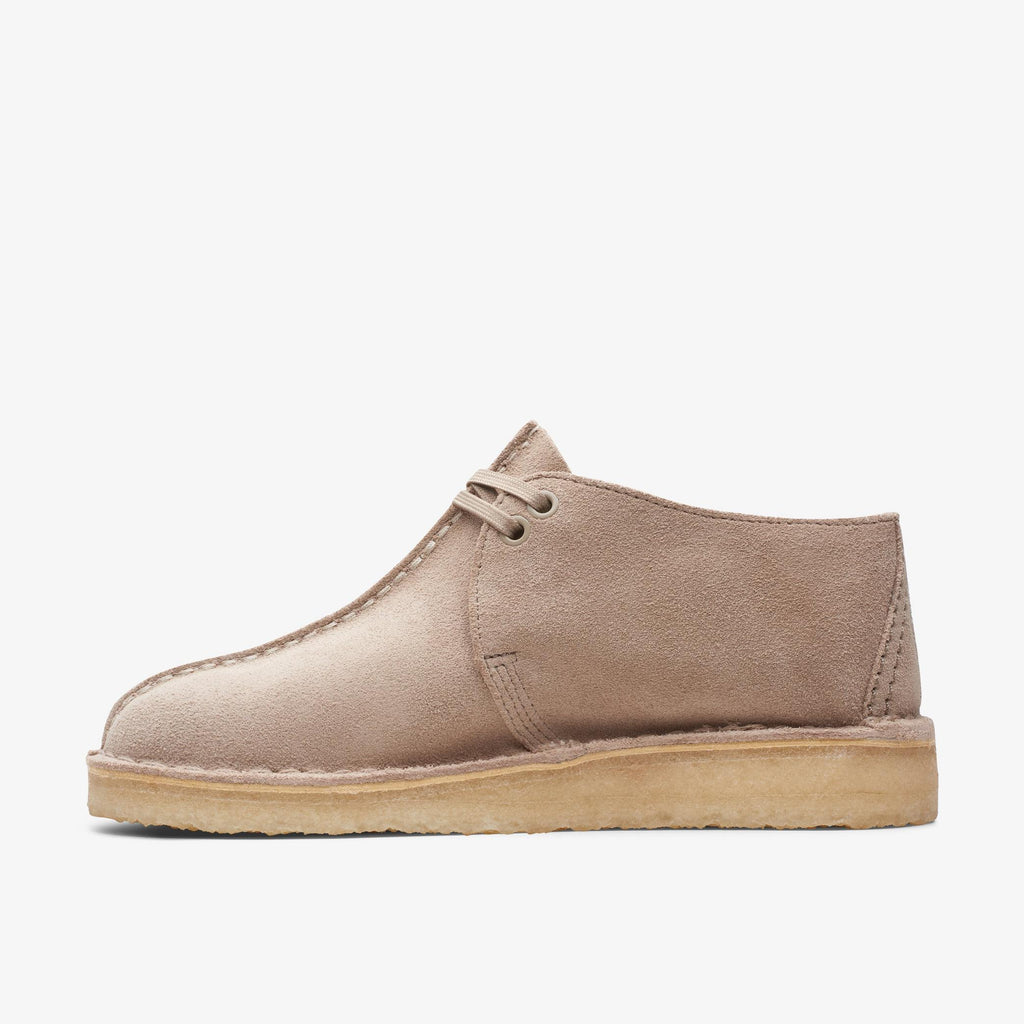 [26164264] WOMENS CLARKS DESERT TREK
