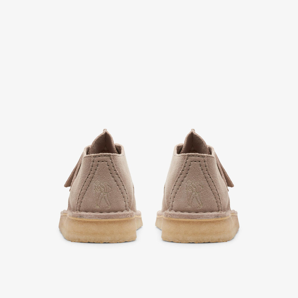 [26164264] WOMENS CLARKS DESERT TREK