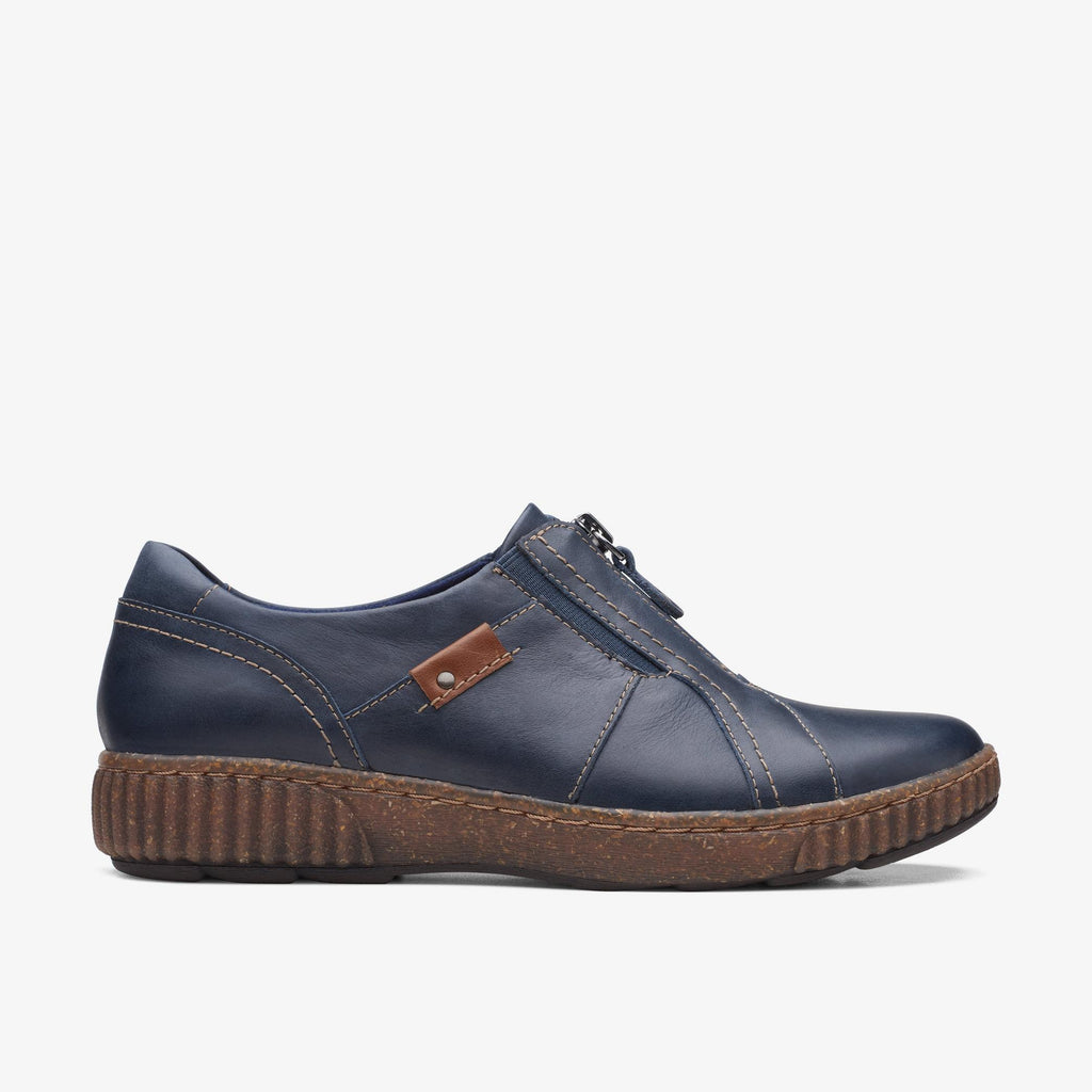 [26167482] WOMENS CLARKS MAGNOLIA ZIP
