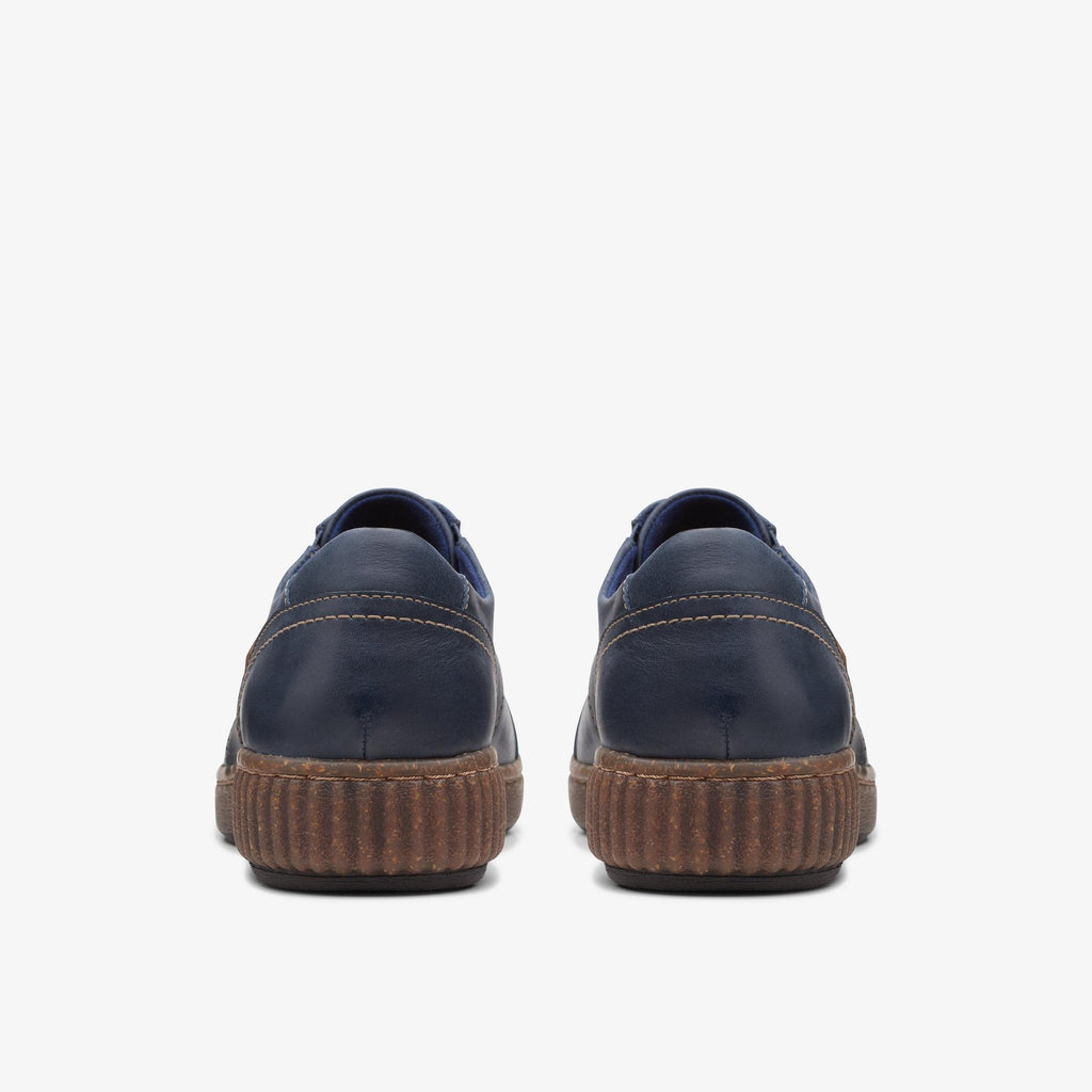 [26167482] WOMENS CLARKS MAGNOLIA ZIP