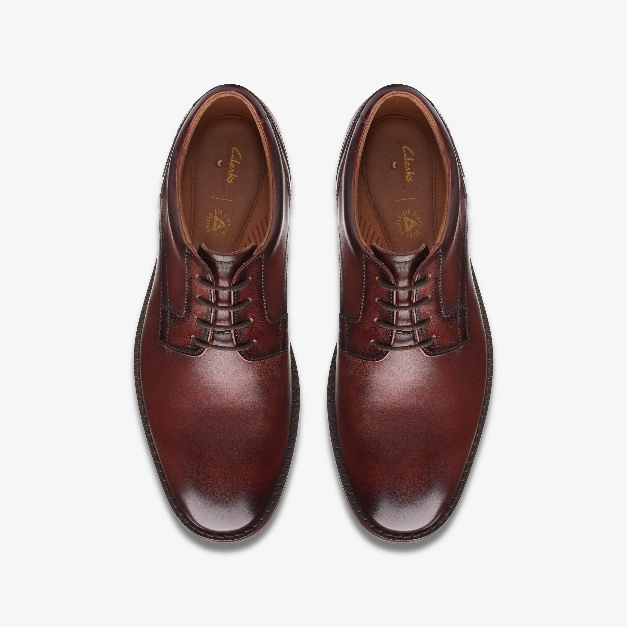 [26168323] MENS CLARKS UN HUGH LACE