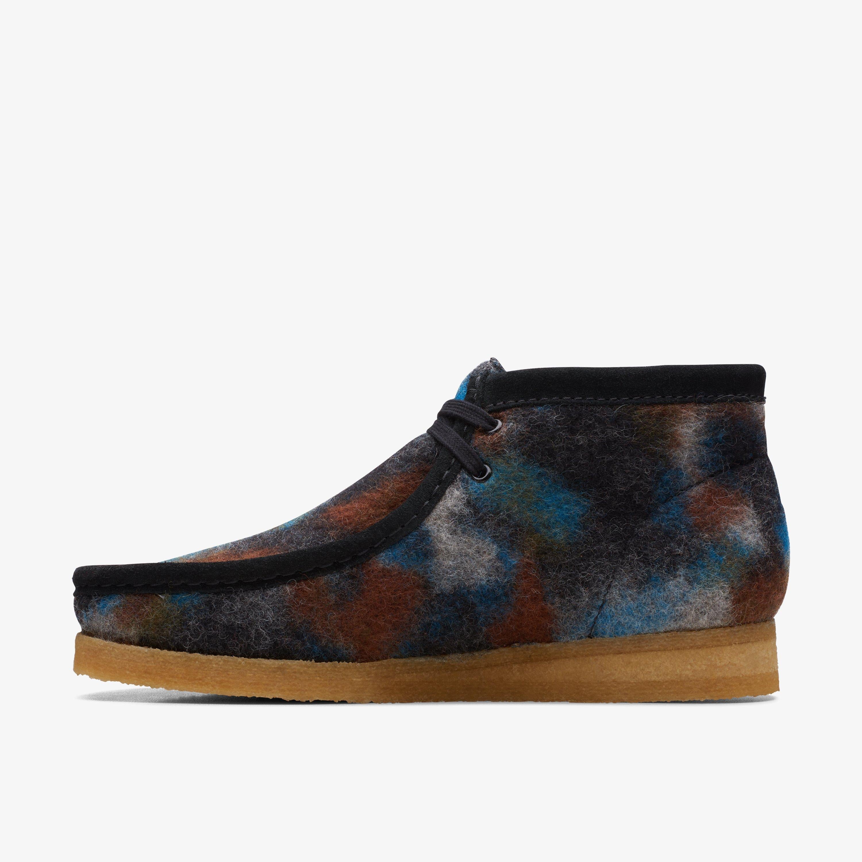 [26168813] MENS CLARKS WALLABEE BOOT