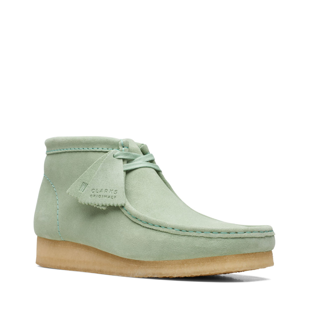 [26169732] MENS CLARKS WALLABEE BOOT - GREEN SUEDE