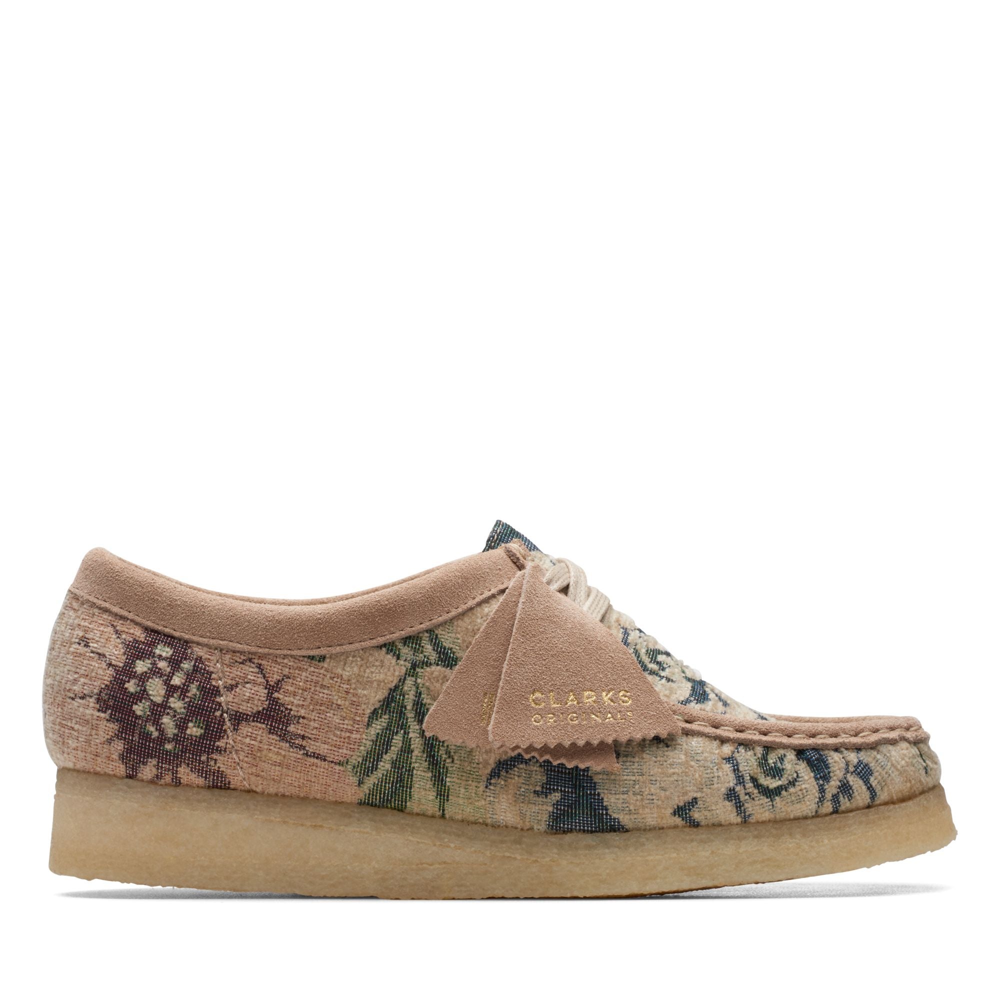 [26169916] WOMENS CLARKS WALLABEE.