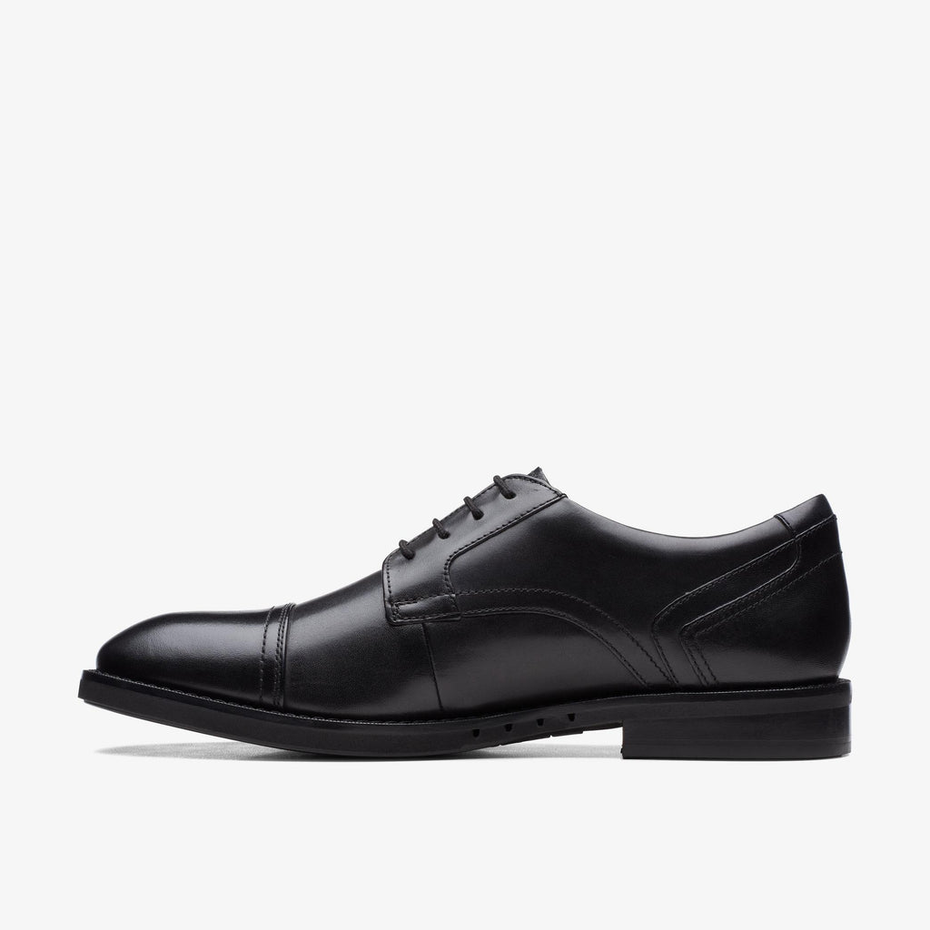 [26172836] MENS CLARKS UN HUGH CAP