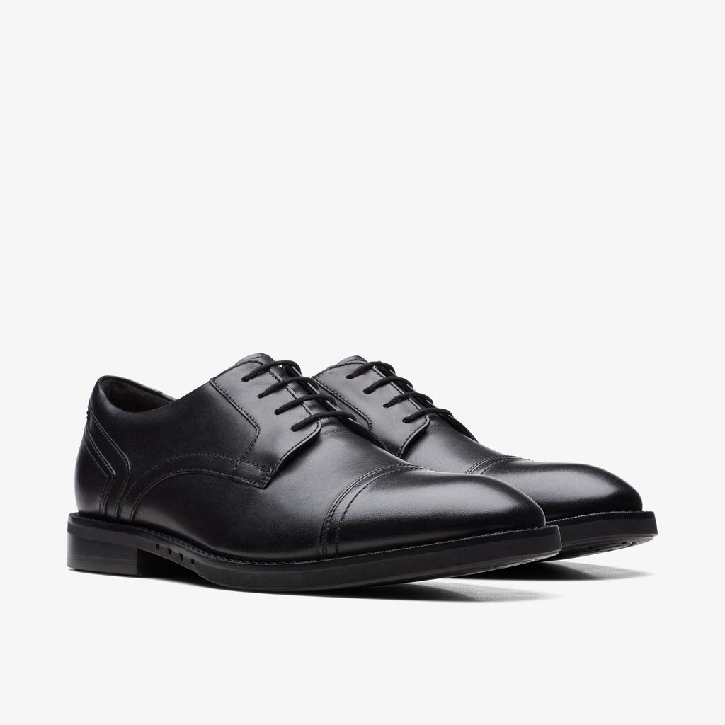 [26172836] MENS CLARKS UN HUGH CAP