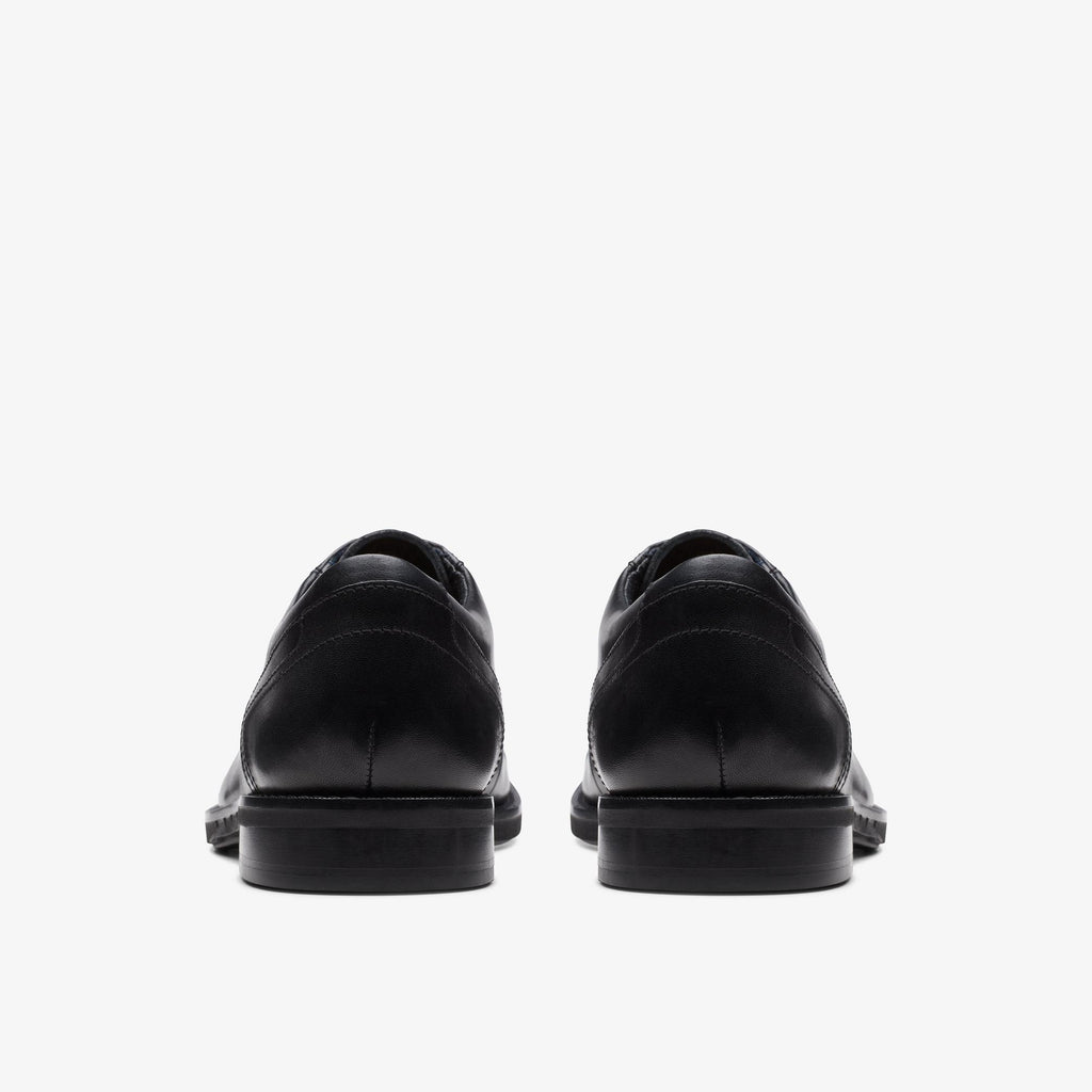 [26172836] MENS CLARKS UN HUGH CAP