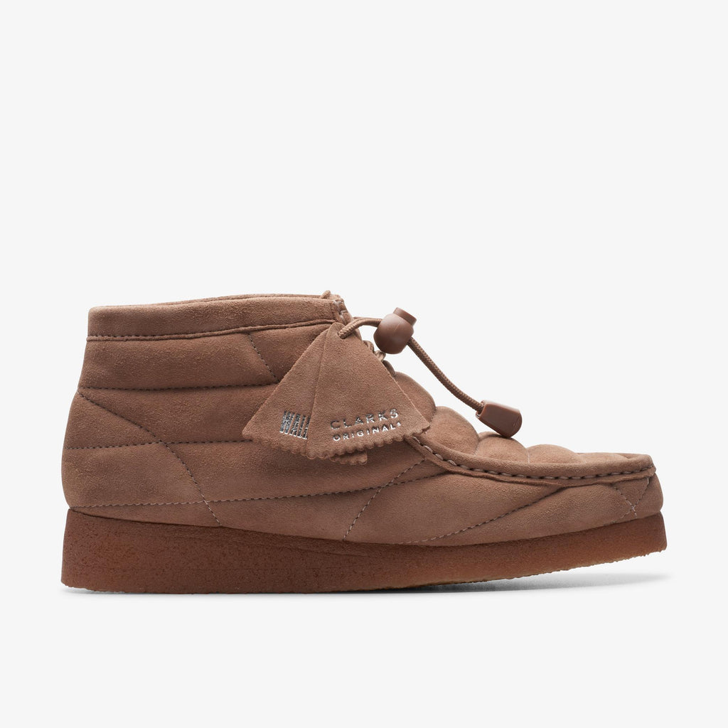 [26173230] WOMENS CLARKS WALLABEE BOOT