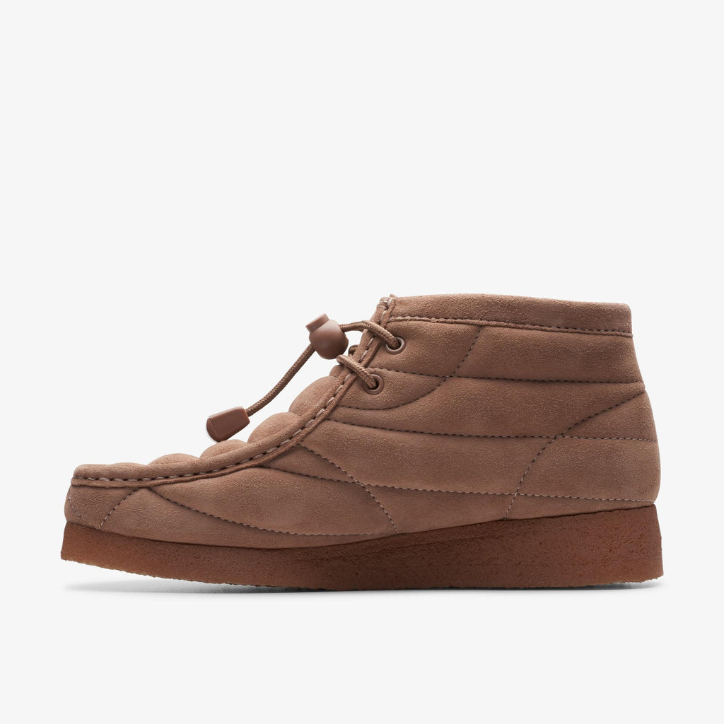 [26173230] WOMENS CLARKS WALLABEE BOOT