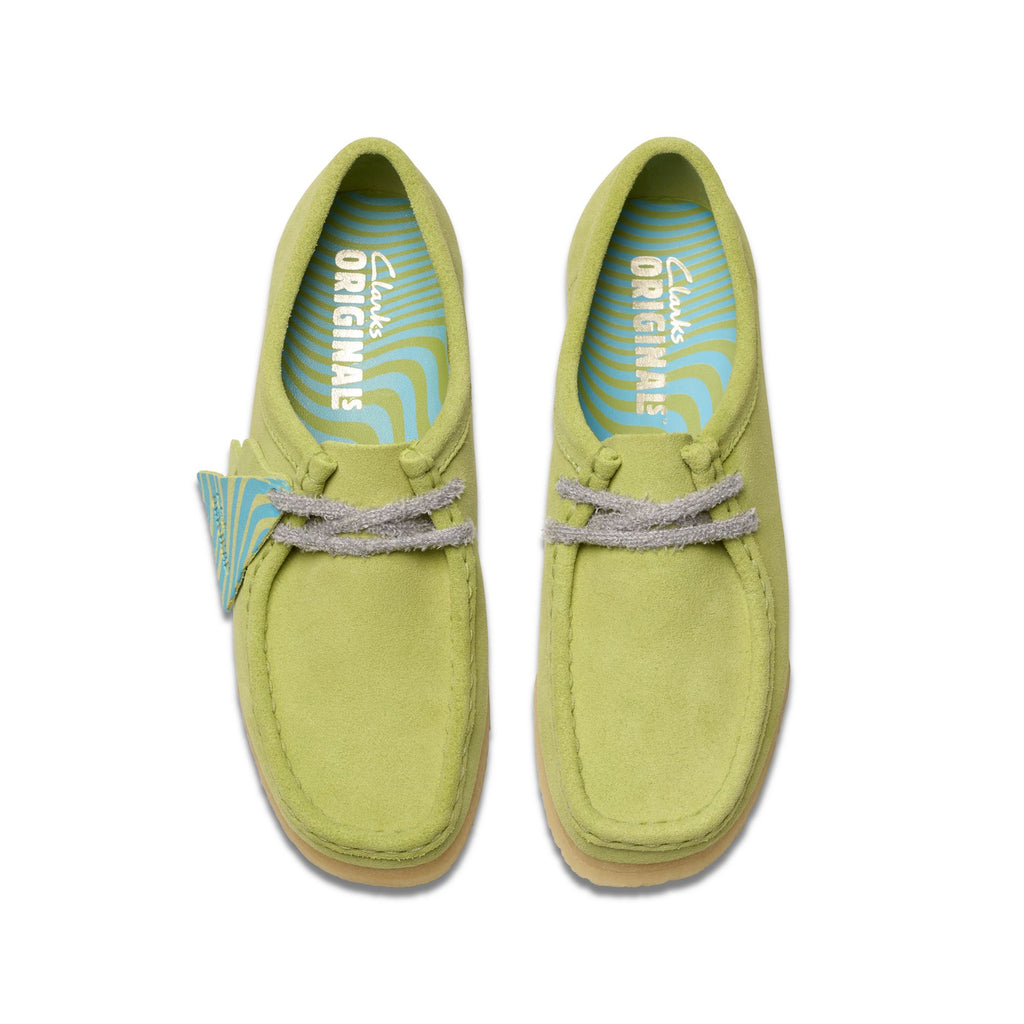 [26175670] WOMENS CLARKS WALLABEE.