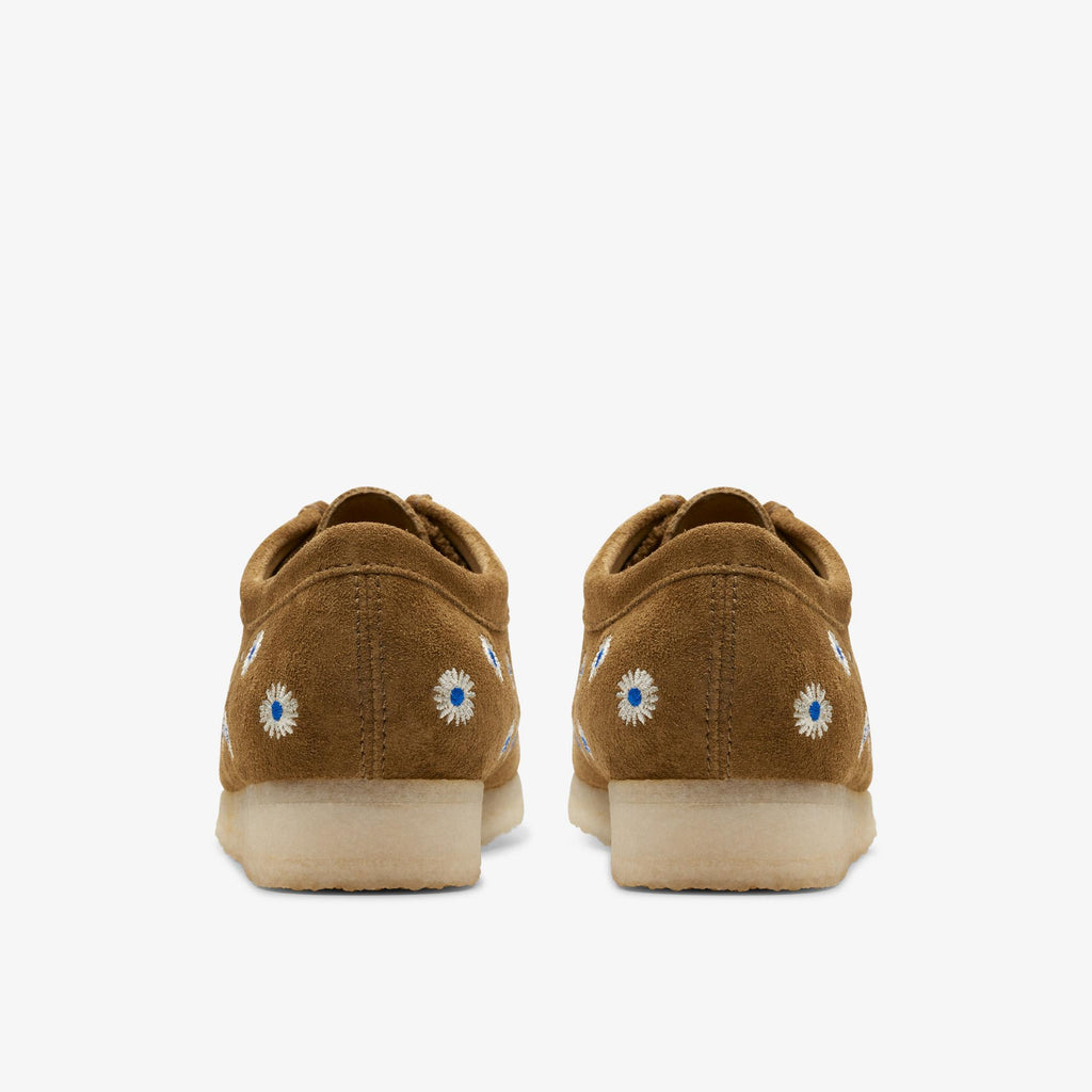 [26175852] Mens CLARKS WALLABEE - DARK OLIVE EMB