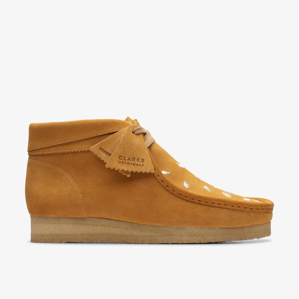 [26175940] MENS CLARKS WALLABEE BOOT 'VANDYTHEPINK BURGER'