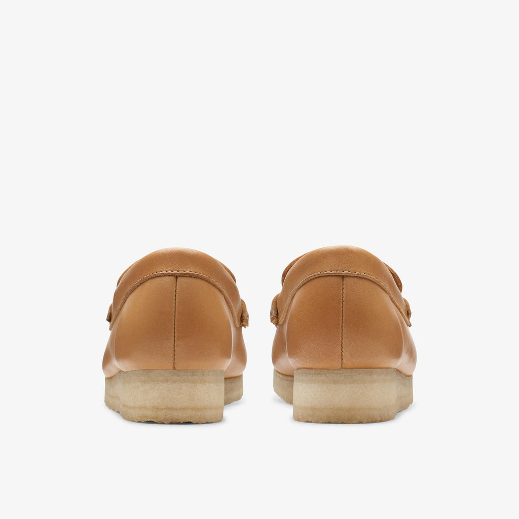 [26176560] WOMENS CLARKS WALLABEE LOAFER MID