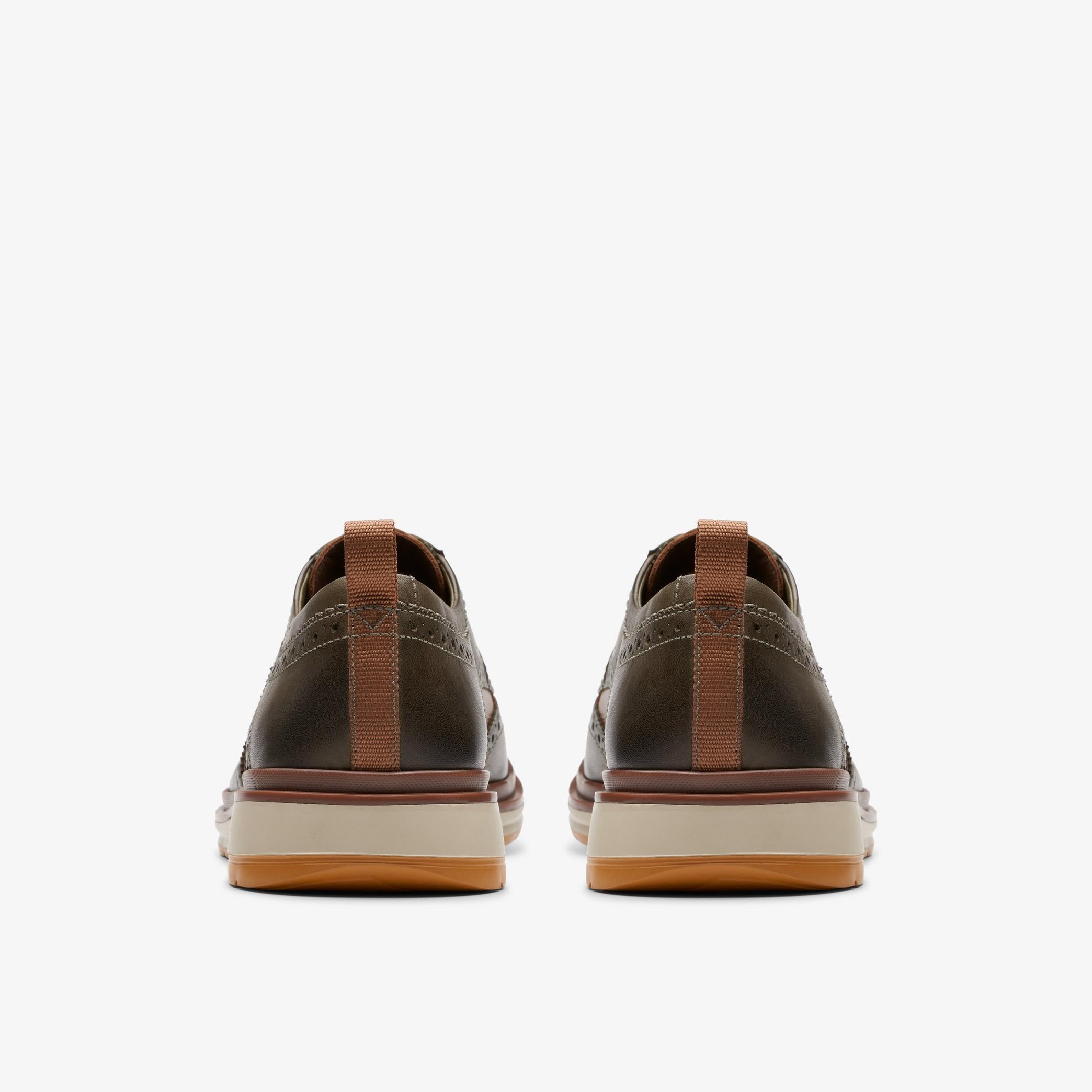 [26176721] MENS CLARKS CHANTRY WING