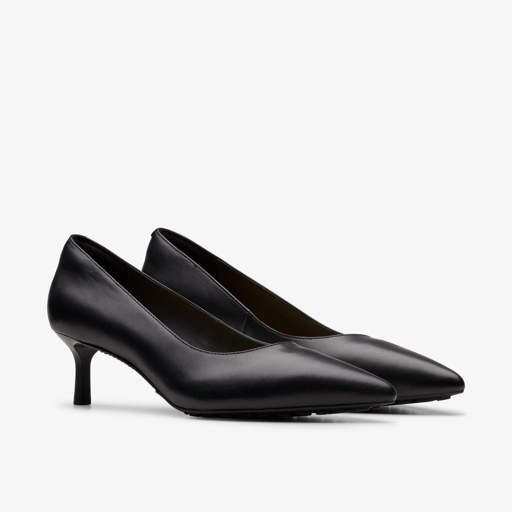 [26179296] WOMENS CLARKS ADELA COURT