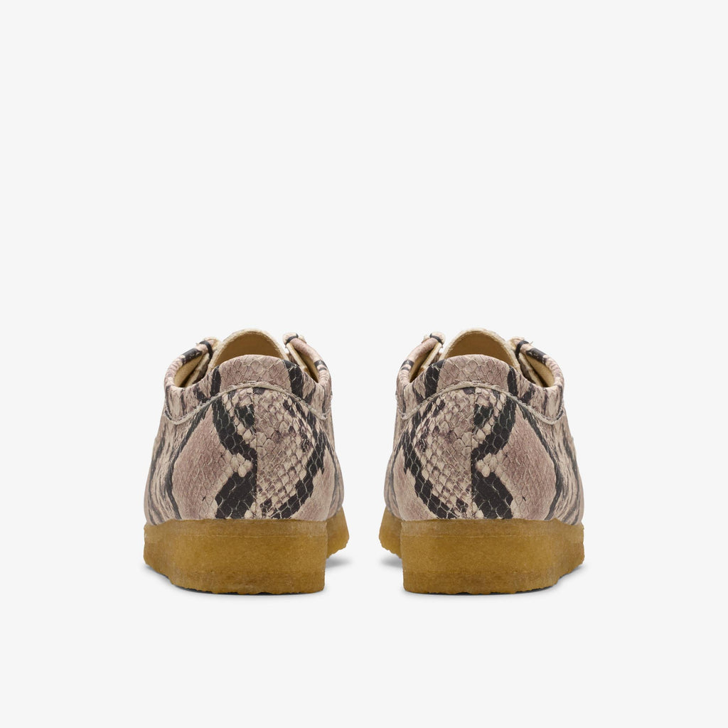 [26179329] WOMENS CLARKS WALLABEE