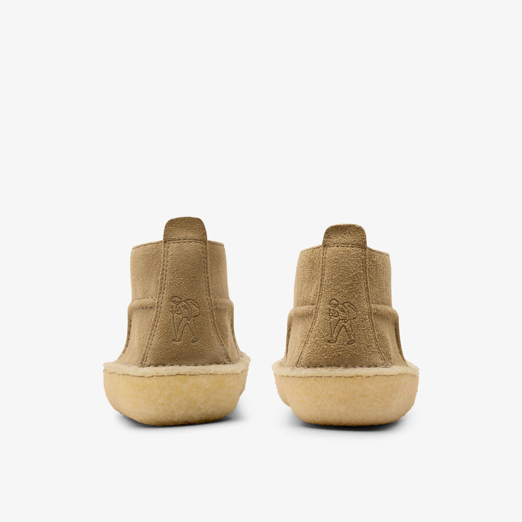 [26180625] MENS CLARKS DESERT RAIN SUEDE 'DARK SAND'