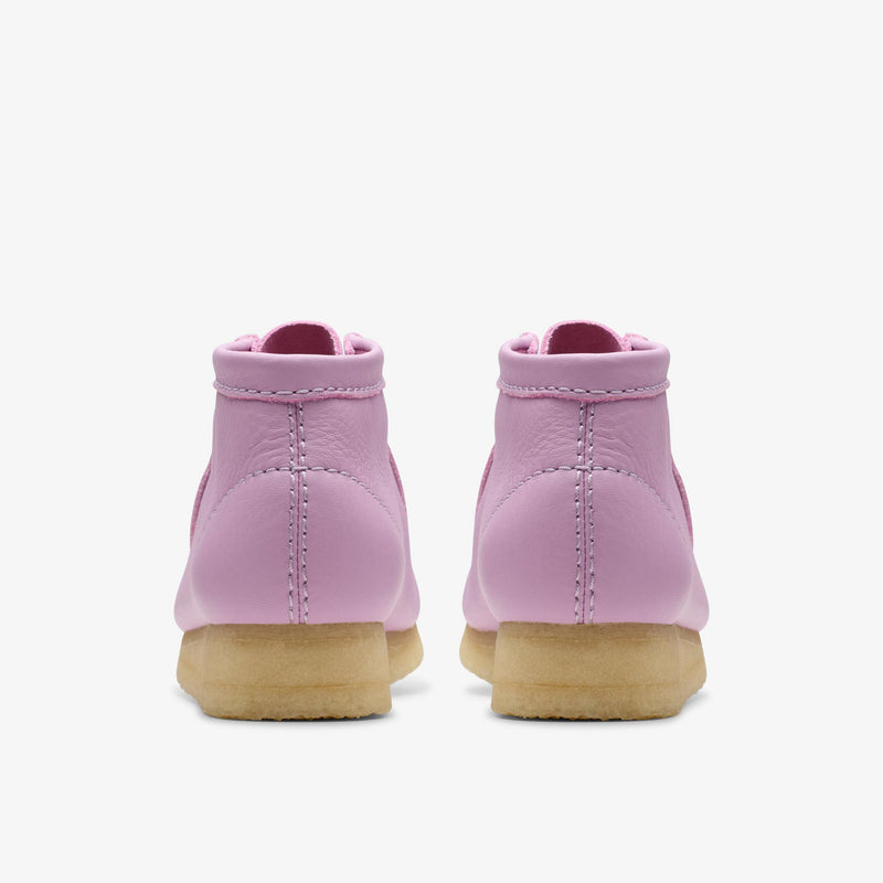[26180648] WOMENS CLARKS WALLABEE BOOT.