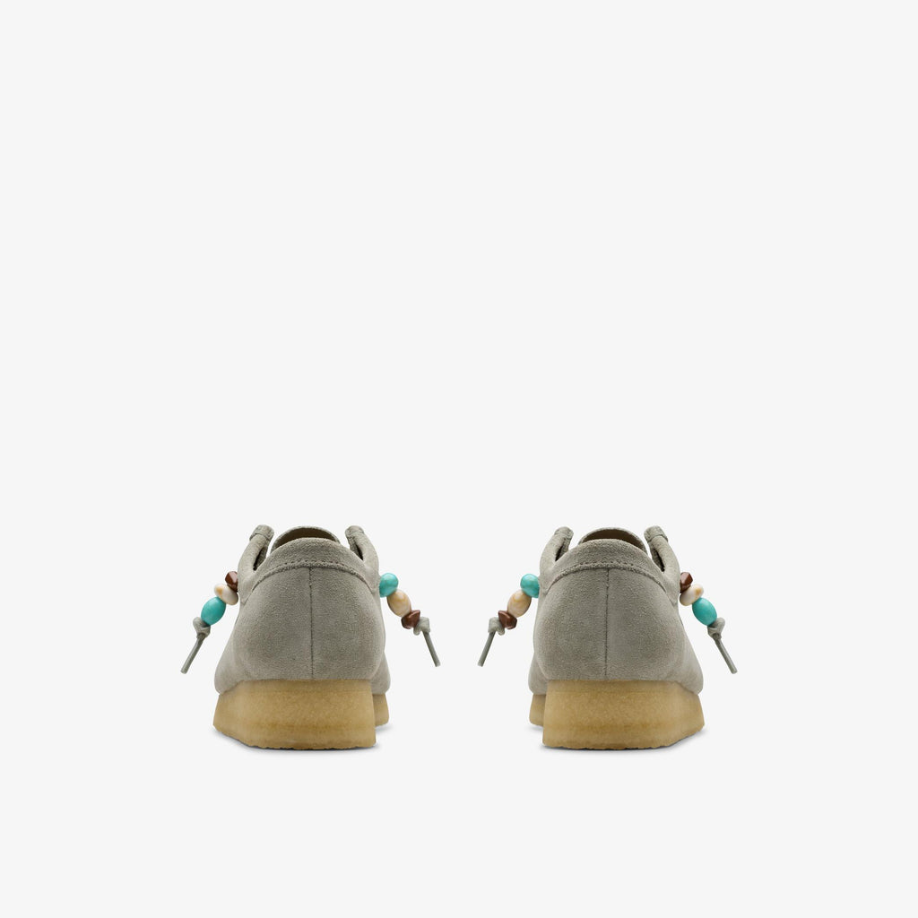 [26180656] WOMENS CLARKS WALLABEE.