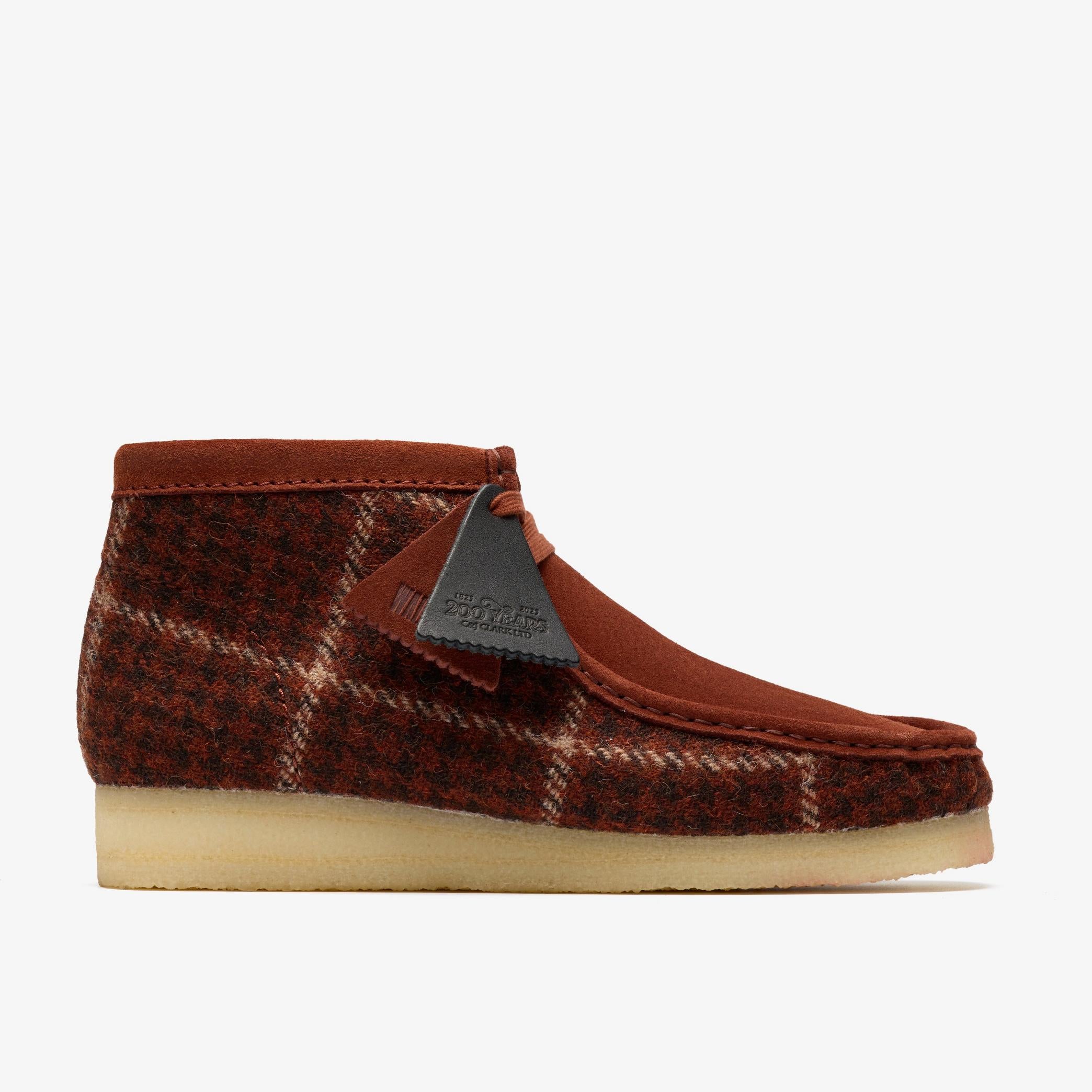 [26182793] MENS CLARKS WALLABEE BOOT