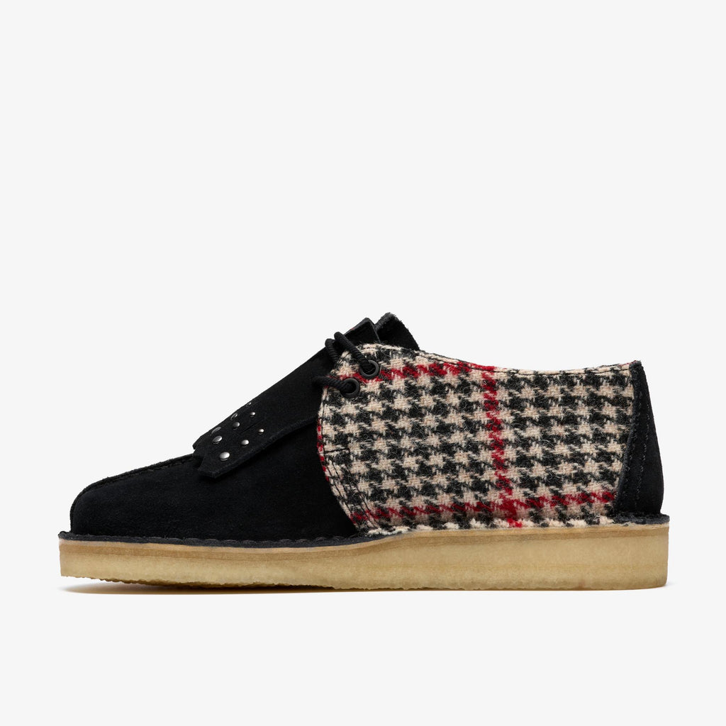 [26182799] WOMENS CLARKS DESERT TREK