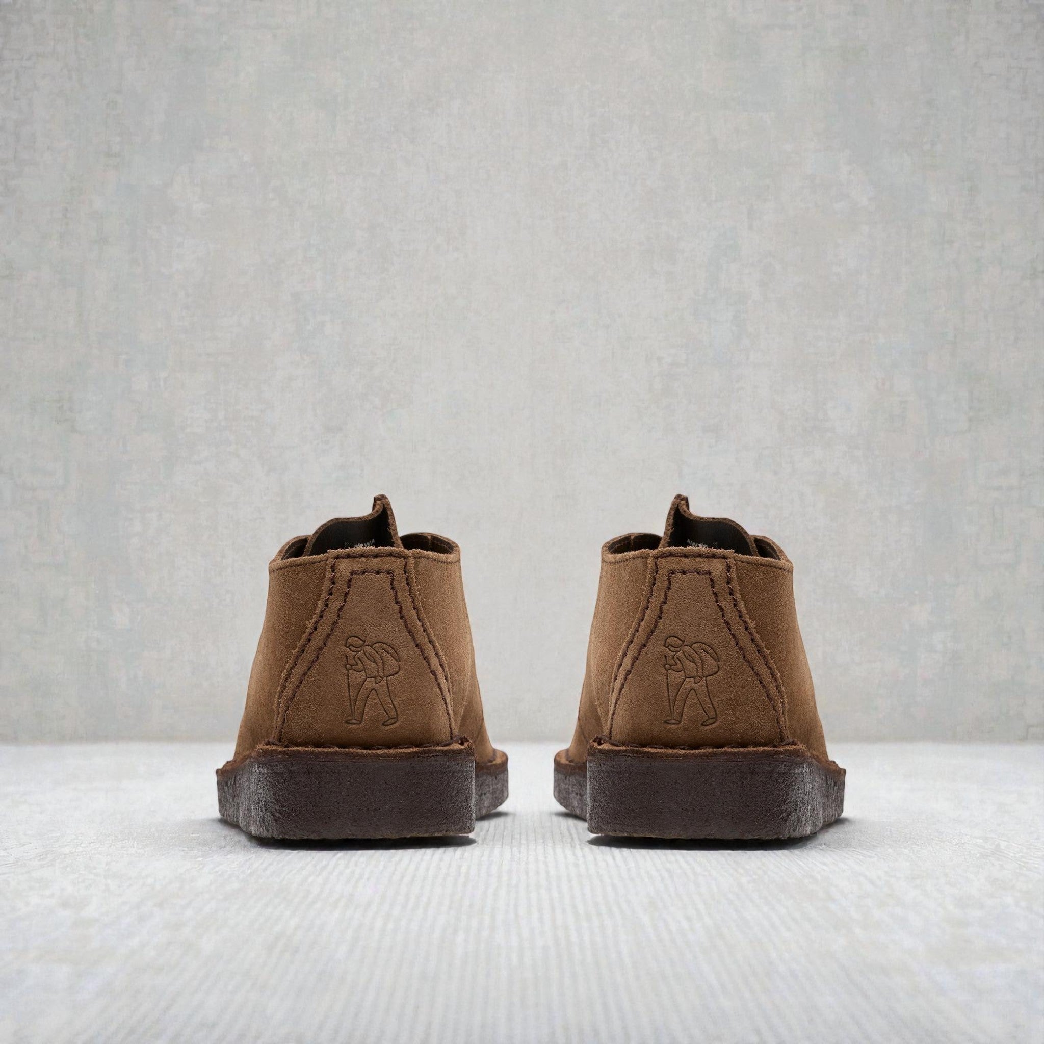 [26183781] MENS CLARKS DESERT TREK