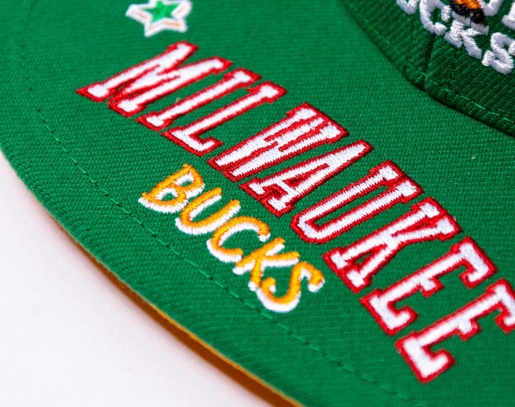 Mens MITCHELL & NESS NBA ALL OUT SNAPBACK HWC BUCKS