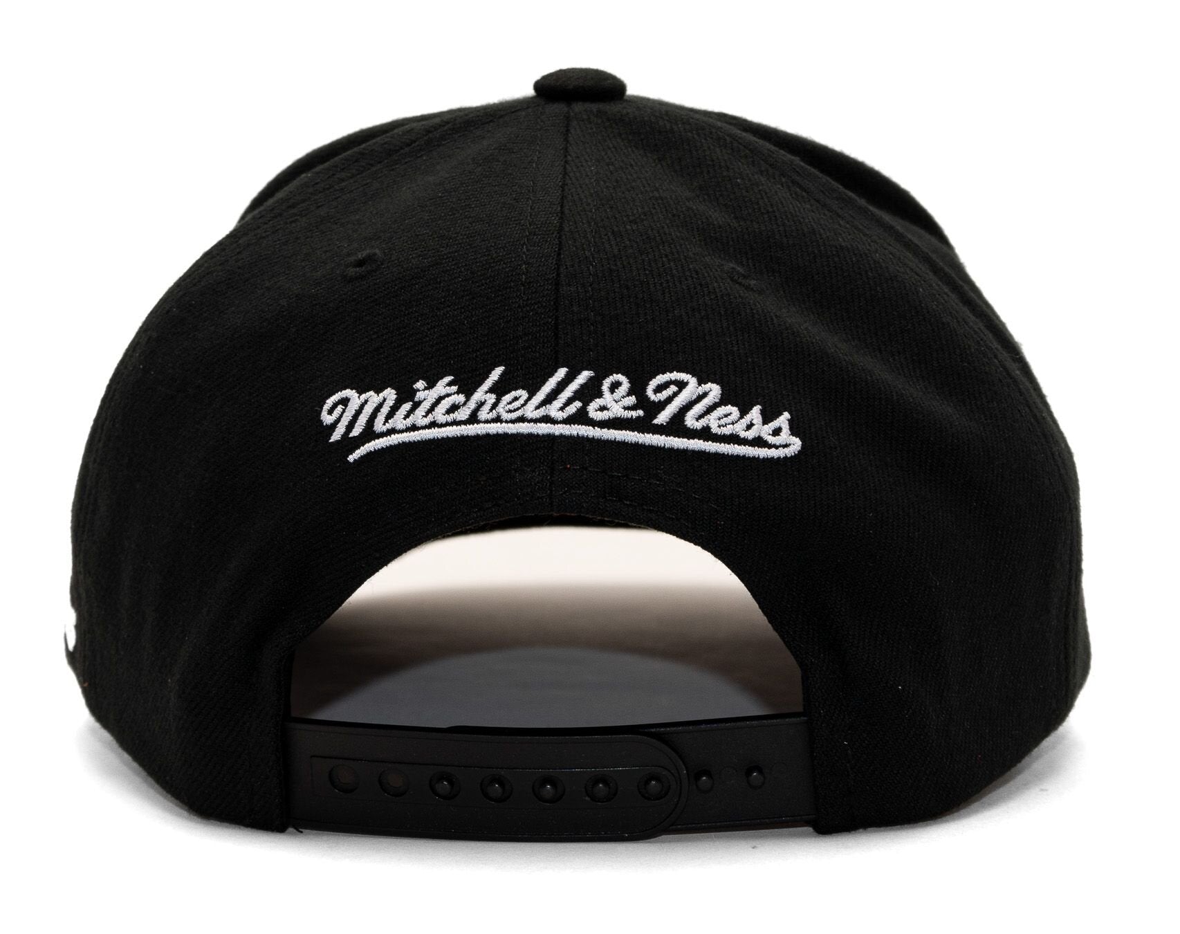 MENS MITCHELL & NESS NHL ICON GRAIL PRO SNAPBACK BLACKHAWKS - BLACK