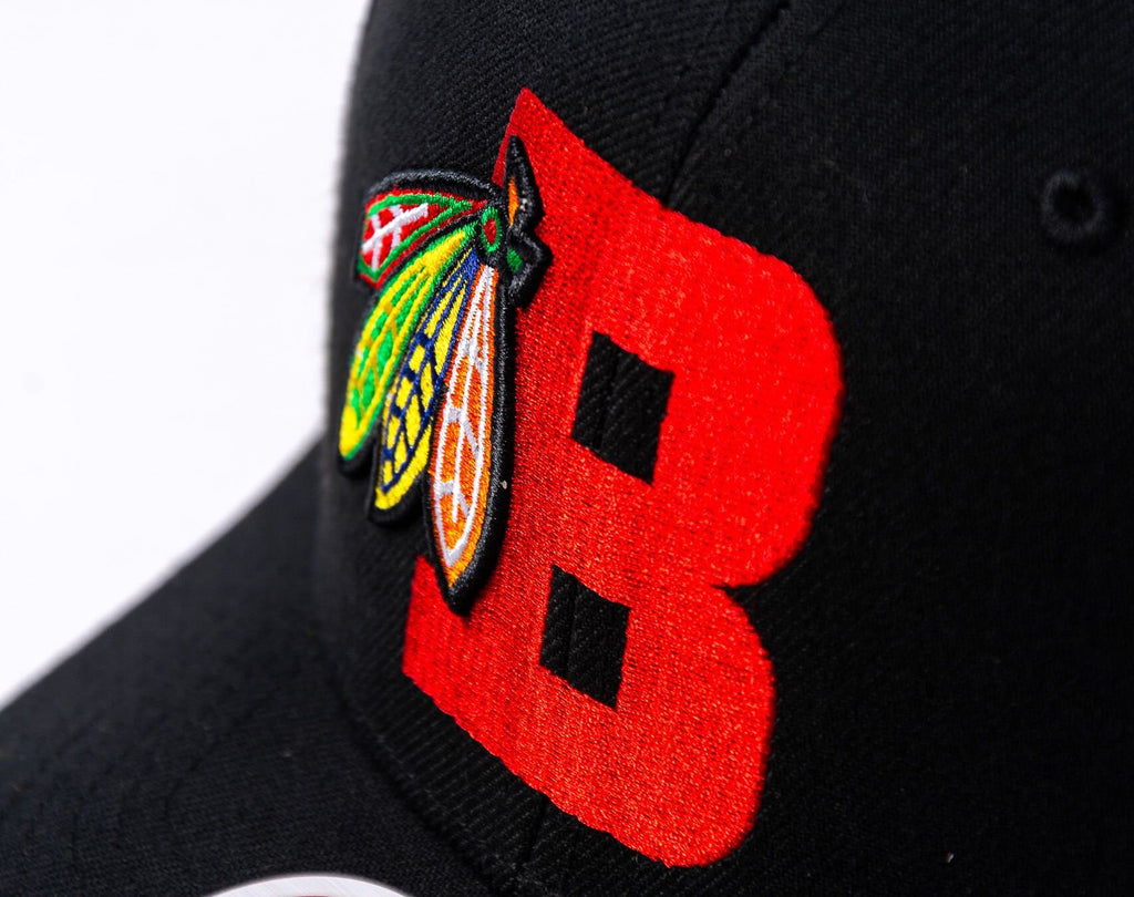 MENS MITCHELL & NESS NHL ICON GRAIL PRO SNAPBACK BLACKHAWKS - BLACK