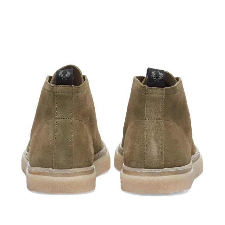 [B9161-132] MENS FRED PERRY HAWLEY SUEDE BOOT