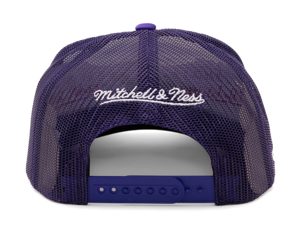 MENS MITCHELL & NESS NBA CHAMPIONS TRUCKER HWC SUNS - WHITE
