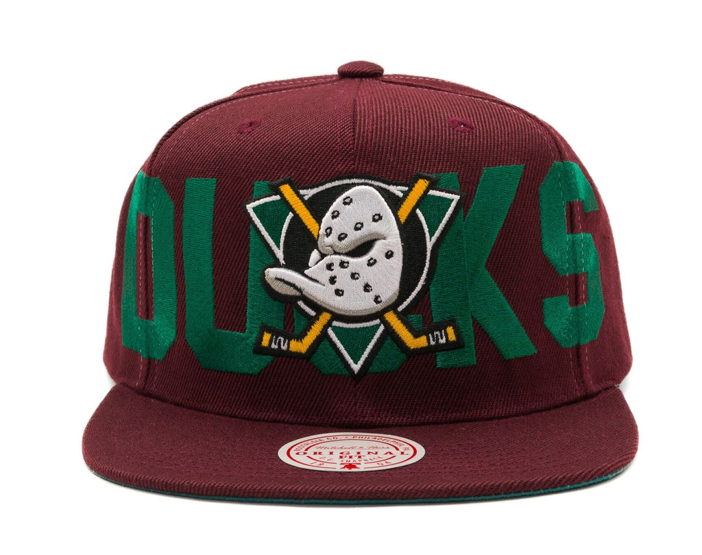 MENS MITCHELL & NESS NHL FULL FRONTAL SNAPBACK VNTG DUCKS - PLUM
