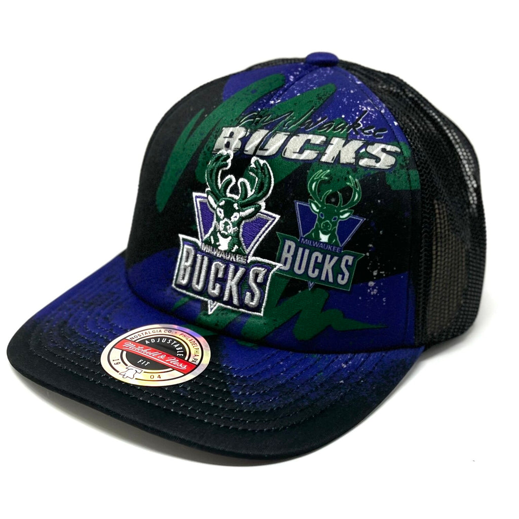 Mens MITCHELL & NESS NBA HYPER TRUCKER SNAPBACK HWC BUCKS